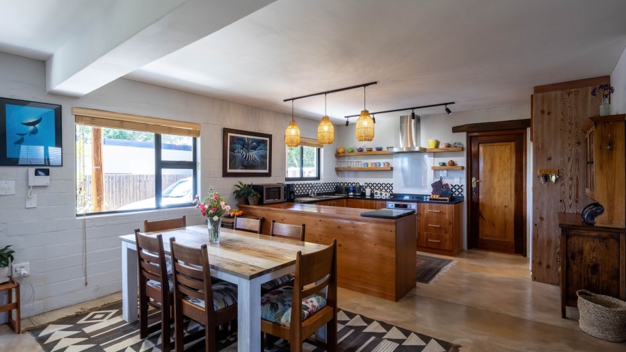 4 Bedroom Property for Sale in San Michel Western Cape